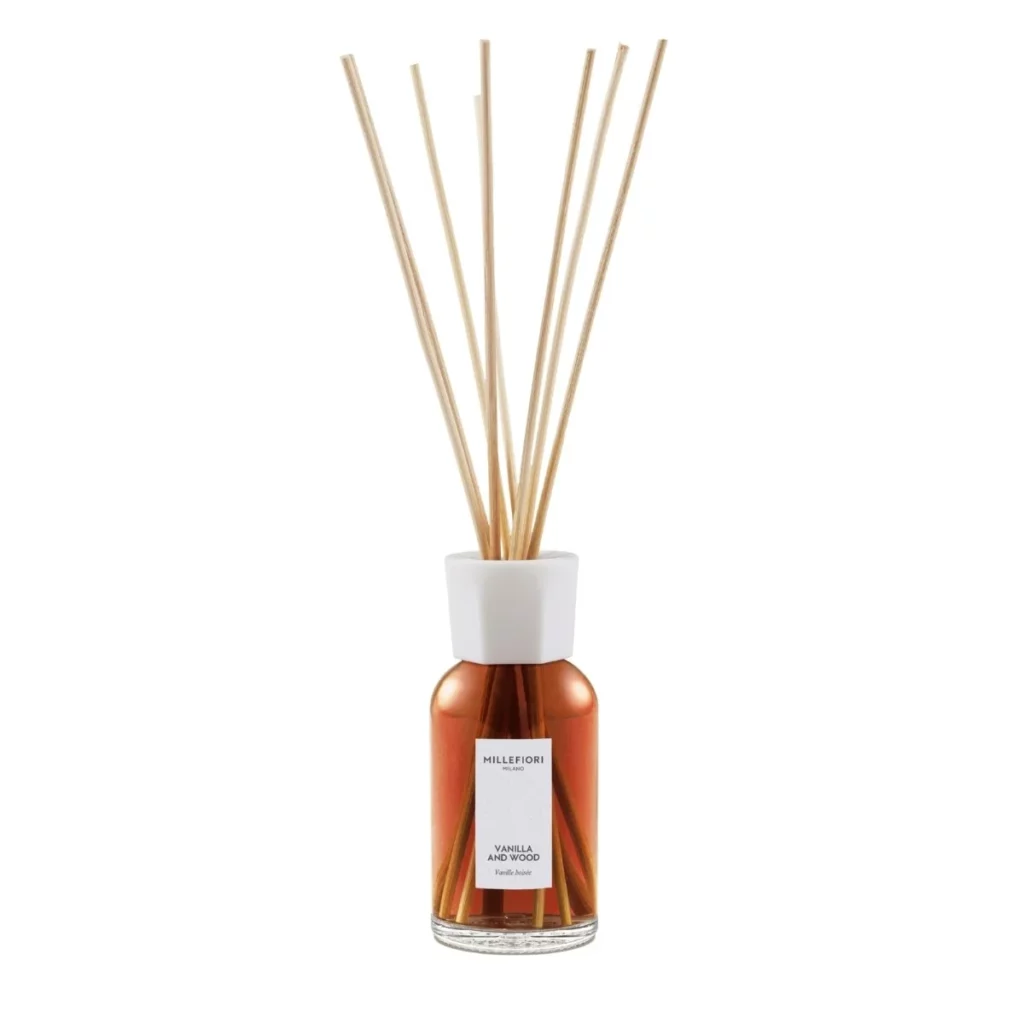 Dyfuzor zapachowy z patyczkami VANILLA & WOOD 250 ml